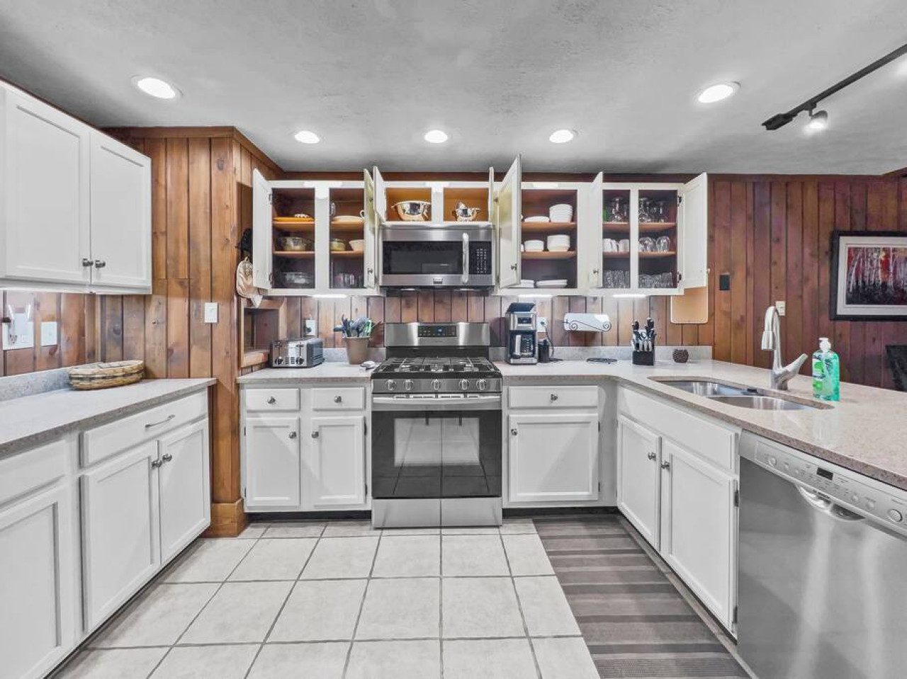 Wabasso 8 Cozy Retreat Covered Parking Sleeps 8 WiFi - Snowshoe