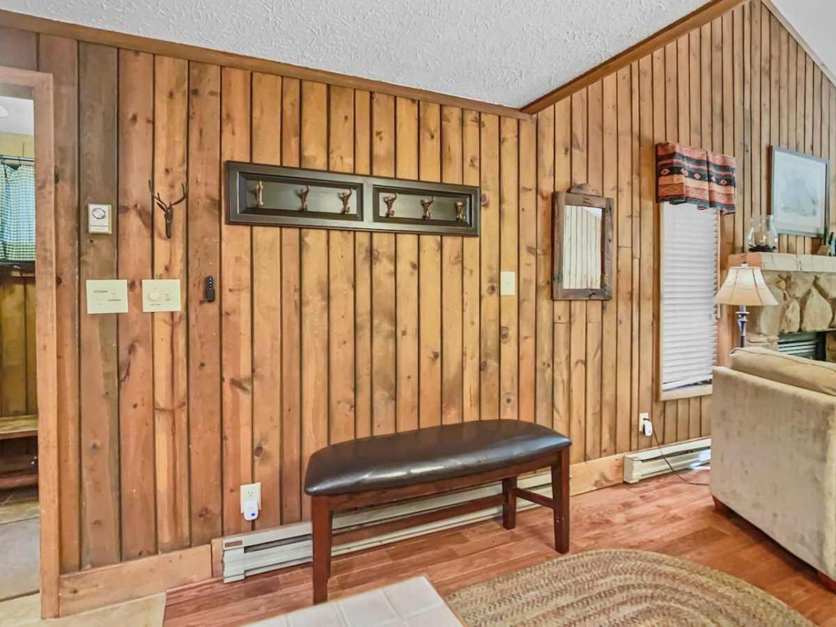 Bench in the hallway