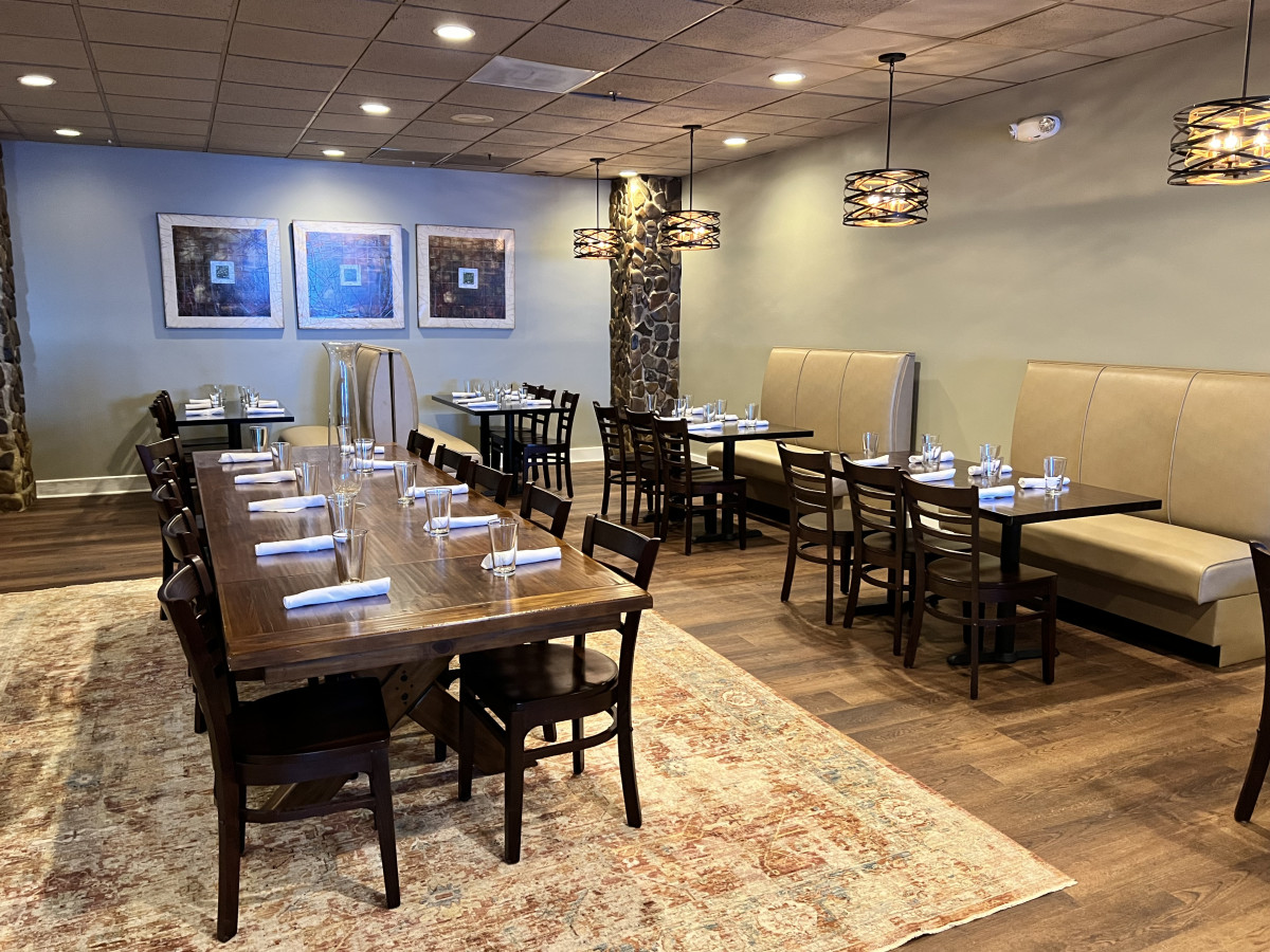 Al Dente Located on the Lower level of Mountain Lodge (Winter)