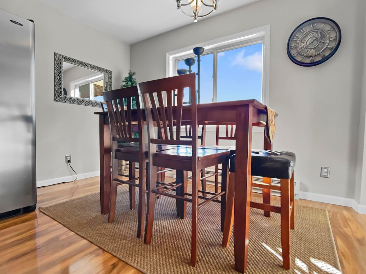 Summit 205C 3BR 2BA Across from Village WiFi Sleeps 10 Parking - Snowshoe