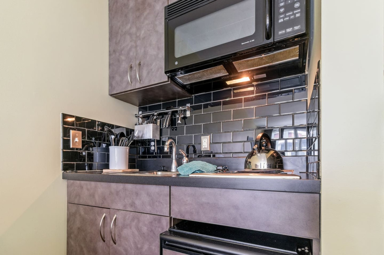 Super Cute Studio In The Village - Snowshoe