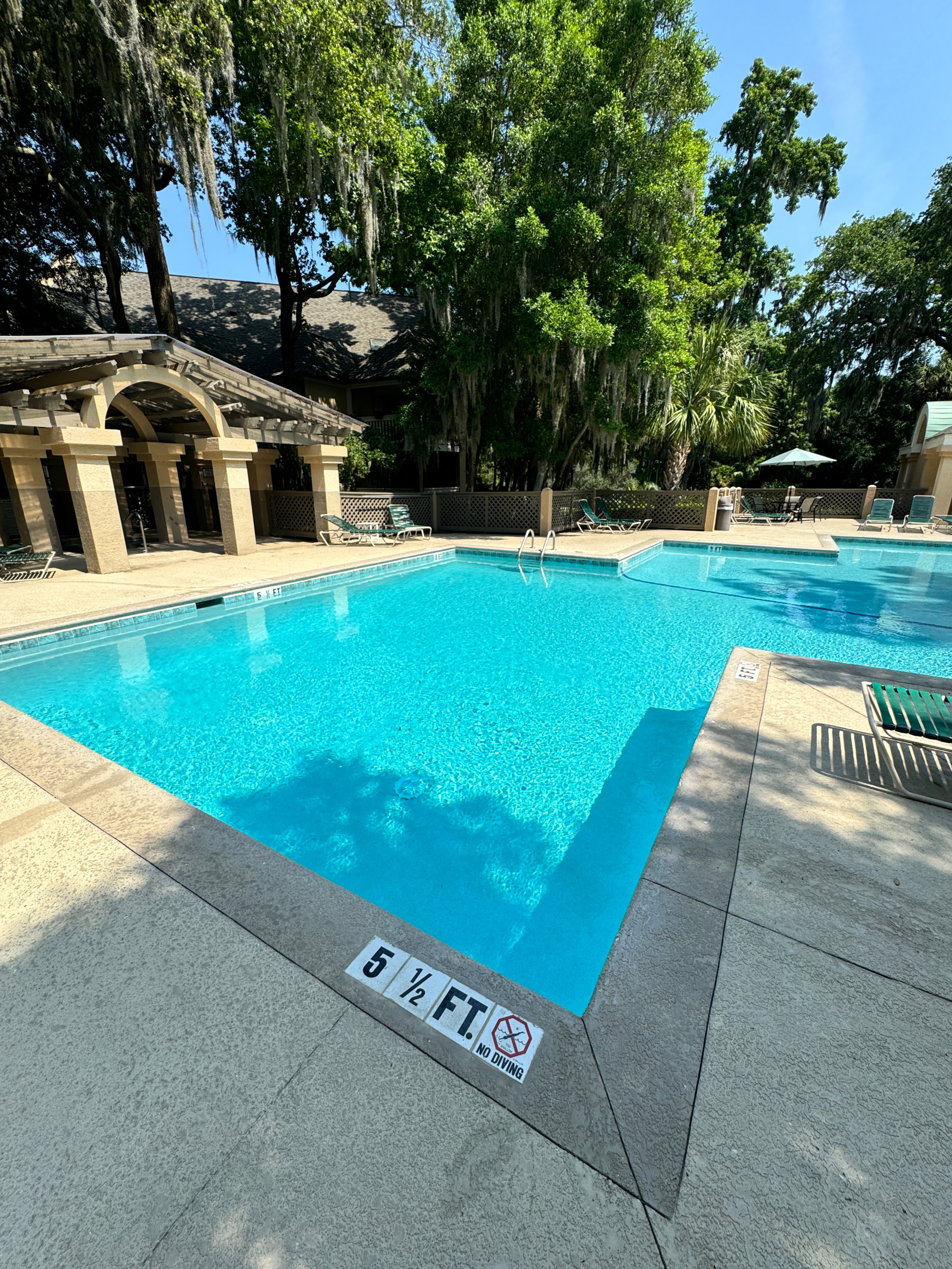 This is the Colonnade Club Pool and Hot Tub Area.  The pool is open April-October (not heated) and the Hot Tub is available year round!