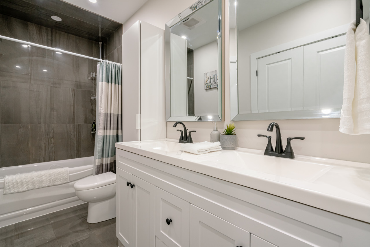 65-on-the-main-in-the-heart-of-kingsville/