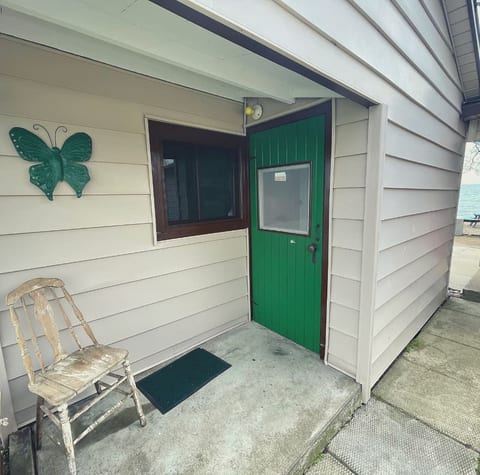 Green Jelly Bean Cabin