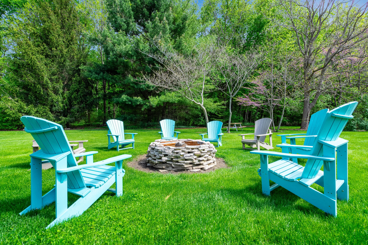 the-log-house-trillium-woodlands:-kingsville!/