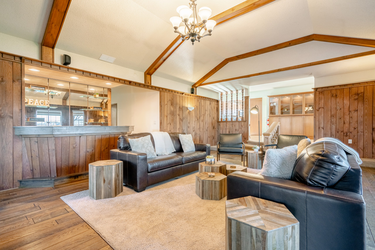 the-orchard-house-with-salt-water-pool/