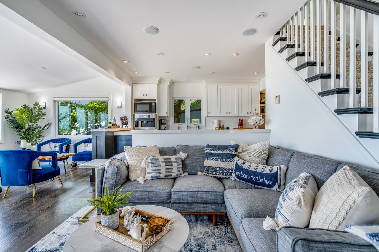 water's-edge-oasis-with-salt-water-pool/