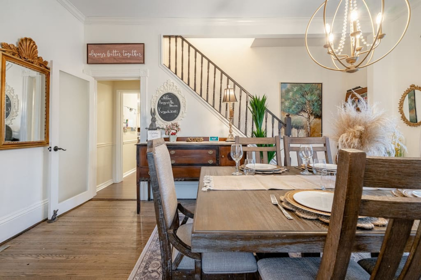 on-the-vine-room-at-the-kingsville-house/