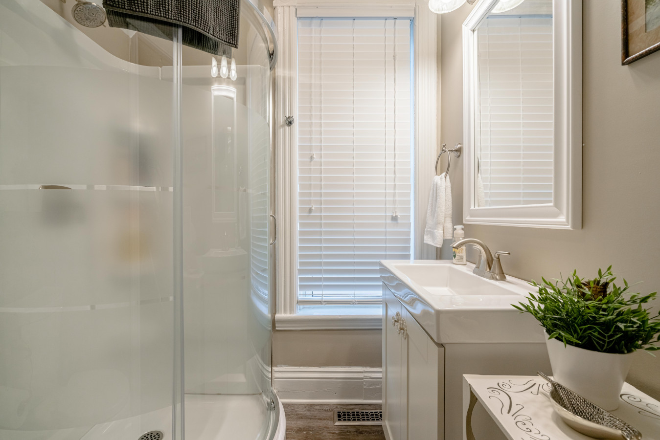 kh-the-birds-nest-room/