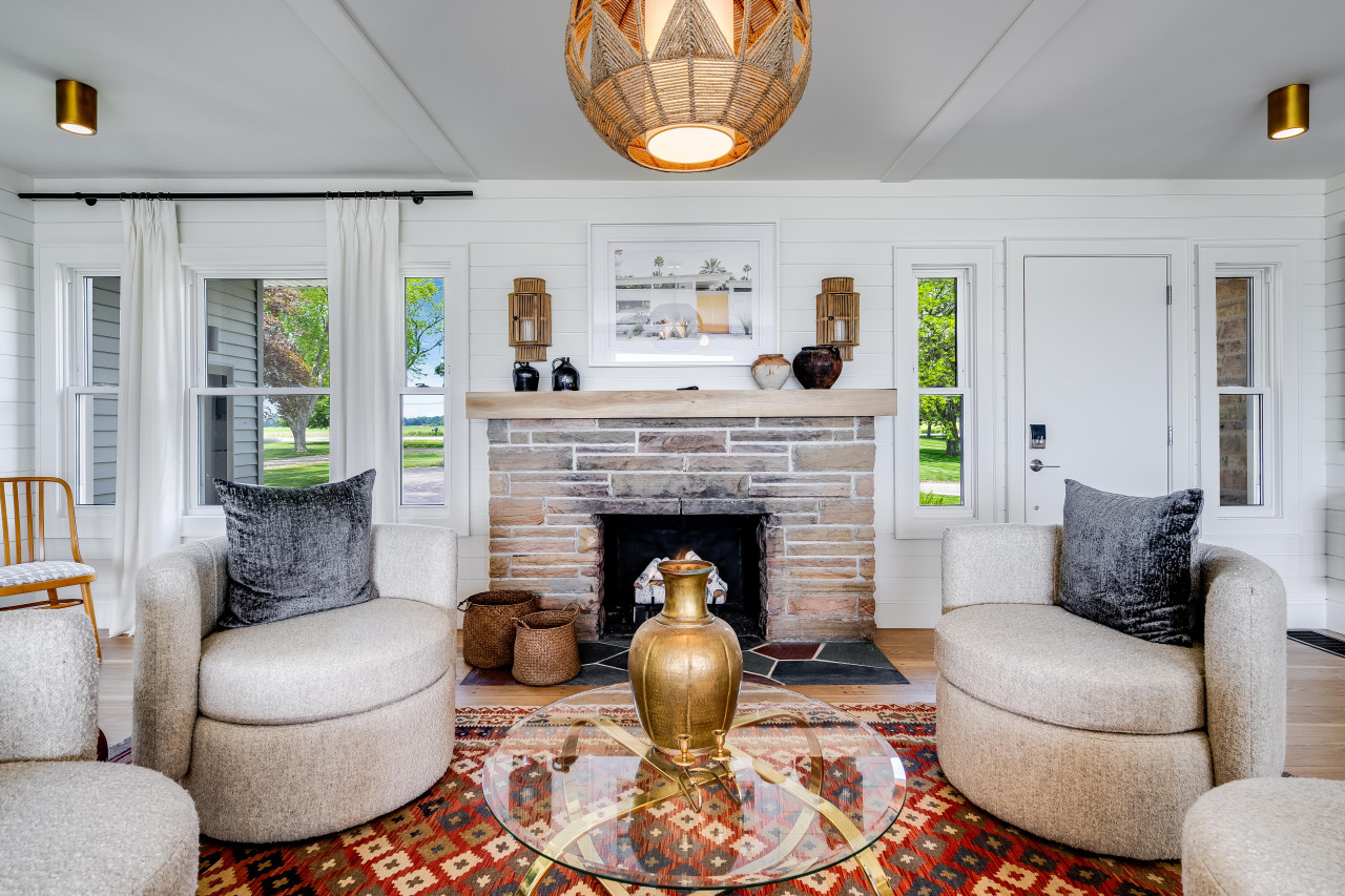 the-north-shore-beach-house-your-luxury-waterfront-retreat!/