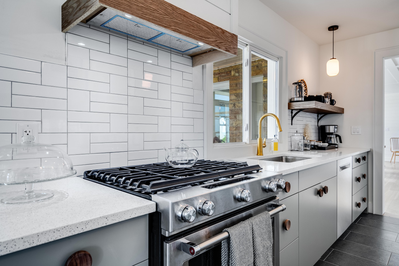 the-north-shore-beach-house-your-luxury-waterfront-retreat!/