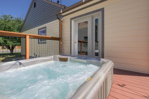 Black Diamond Bungalow