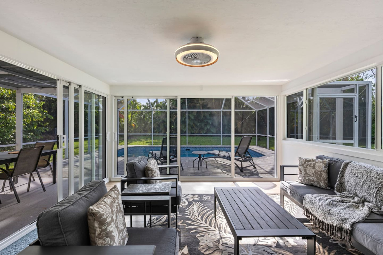 Tropical Haven in Ft. Myers w/ heated pool. - Fort Myers