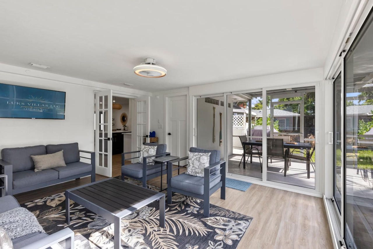 Tropical Haven in Ft. Myers w/ heated pool. - Fort Myers