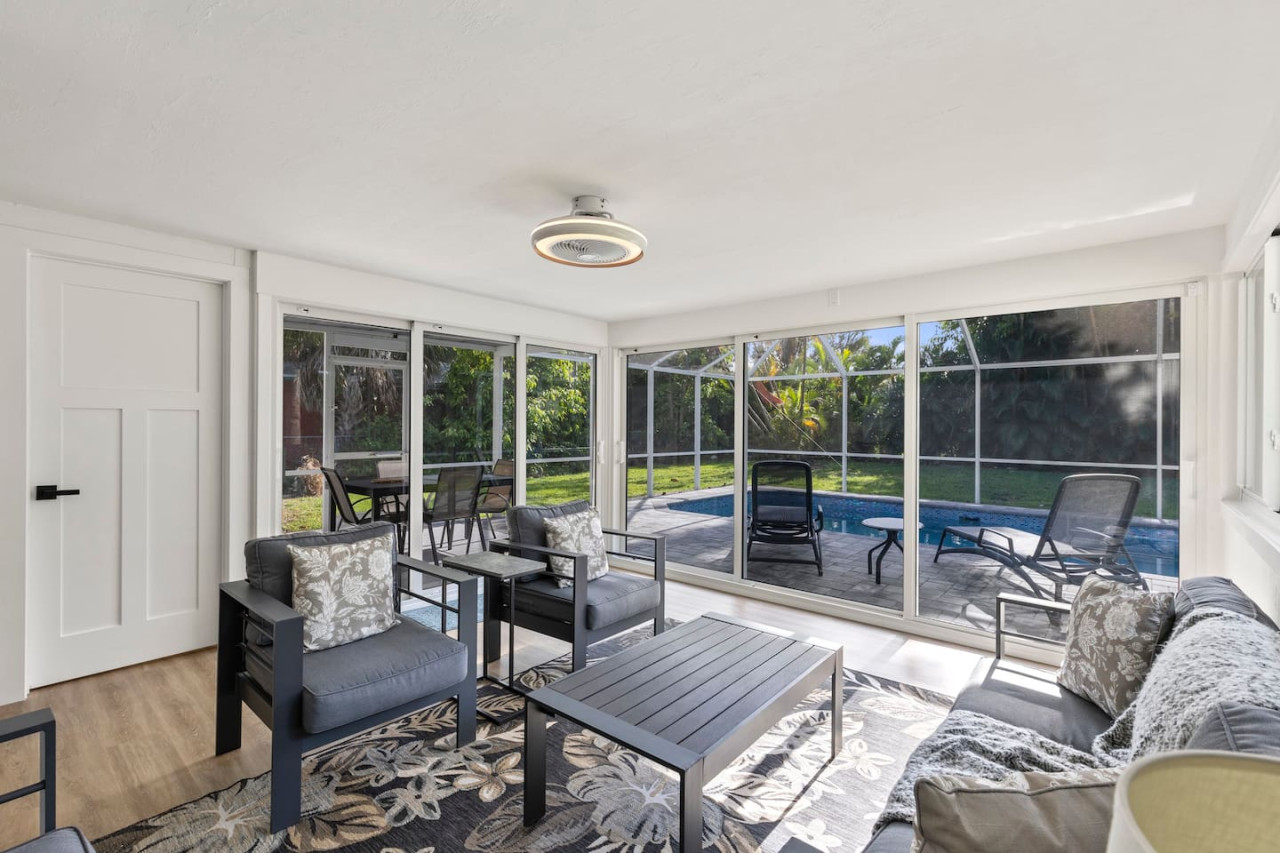 Tropical Haven in Ft. Myers w/ heated pool. - Fort Myers