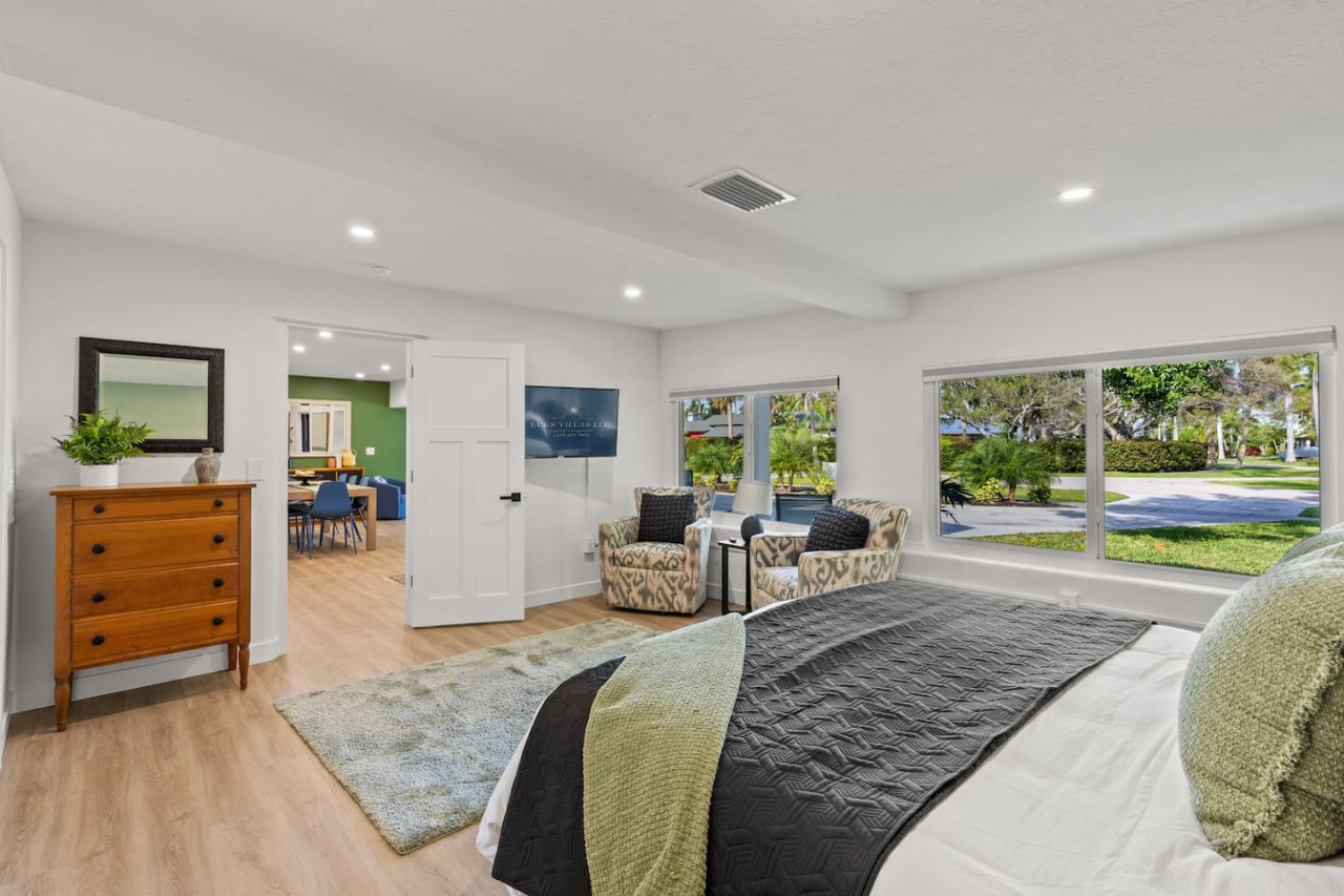 Tropical Haven in Ft. Myers w/ heated pool. - Fort Myers