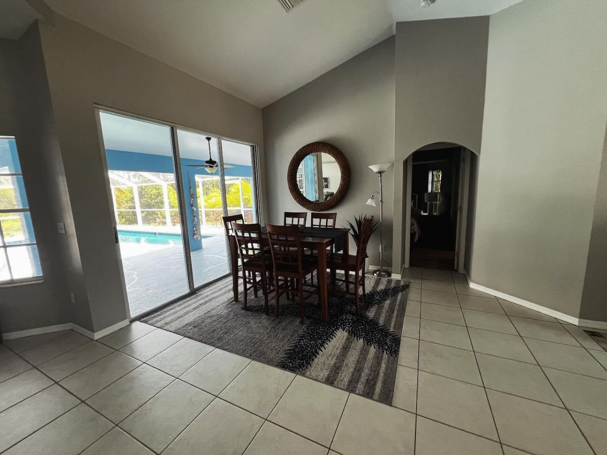 villa-papaya-in-st-james-city-!/