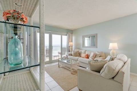 Wow! Breathtaking View From This Oceanfront Condo!