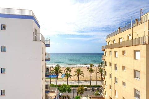 Pool&Beach Apartment by VM Group