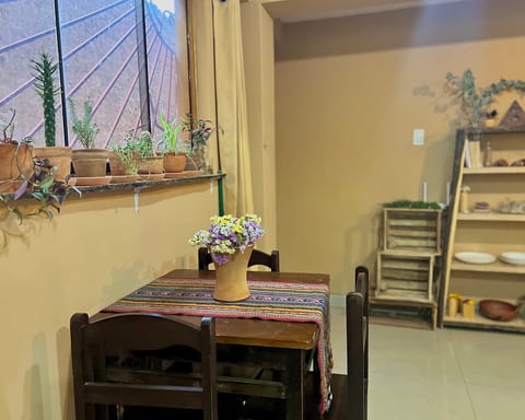 apartment in the heart of Pisac w/ rooftop