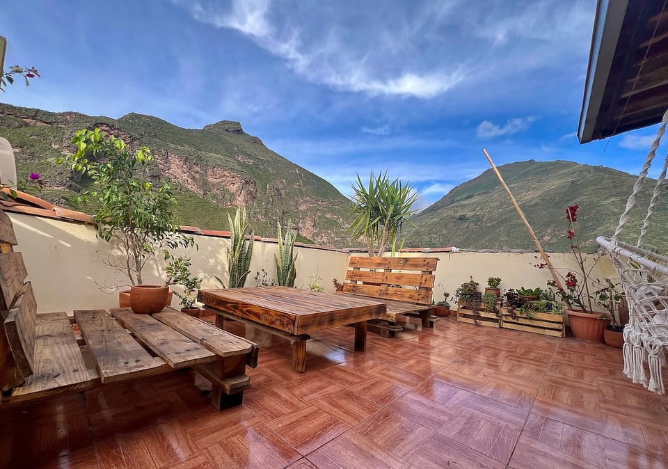 Cosy flat in the heart of Pisac w/ roof terrace* image 1