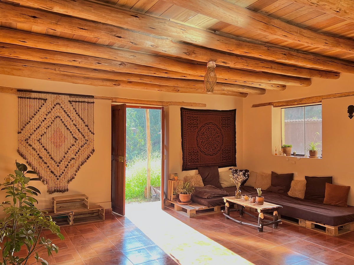 Bright & spacious 3 bed w/ everything you need