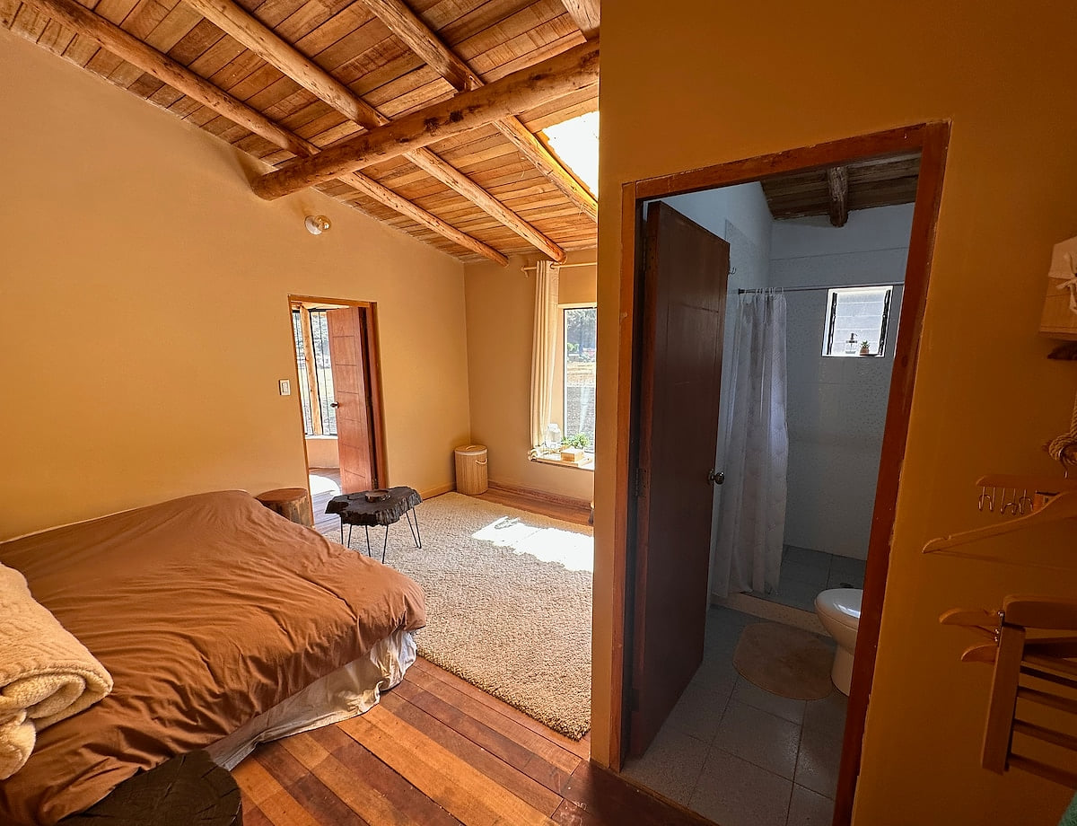 Cosy Studio w/ Balcony, Hammock & Fast Wifi image 4 Cosy Studio w/ Balcony, Hammock & Fast Wifi