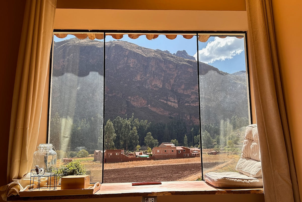 Cosy Studio w/ Balcony, Hammock & Fast Wifi image 2 Cosy Studio w/ Balcony, Hammock & Fast Wifi