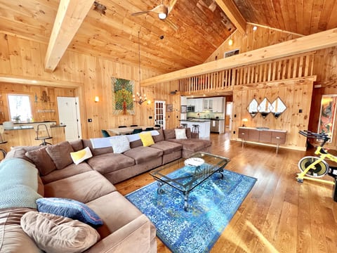 Stratton Chalet 5 minute drive to Bromley 10 to Stratton