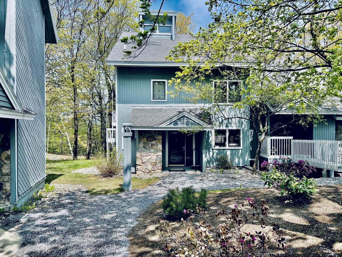 Stratton Slopeside Haven