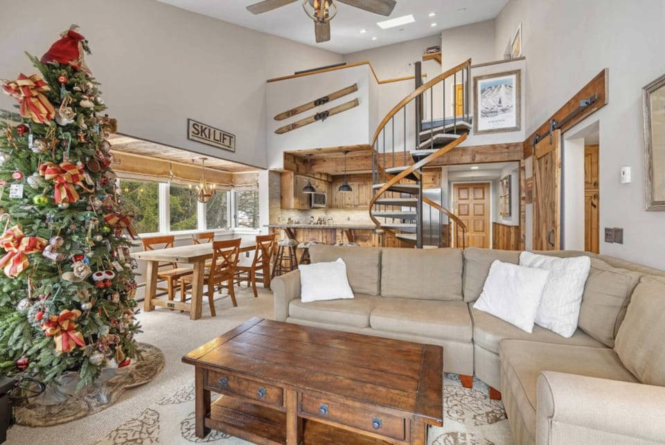 Village Watch Lux Loft - Winhall