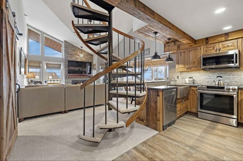 Village Watch Lux Loft