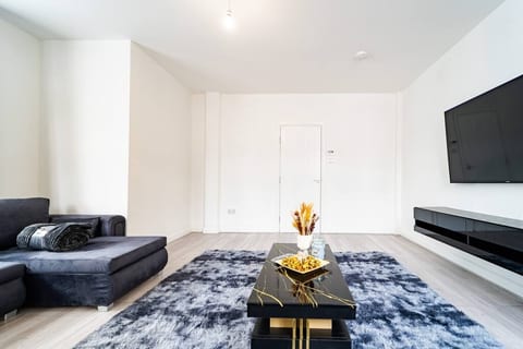 Luxury apartment in Luton