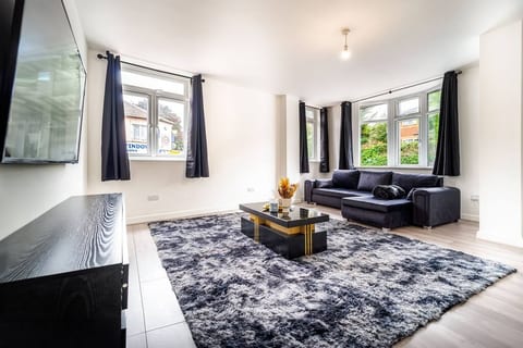 Luxury apartment in Luton