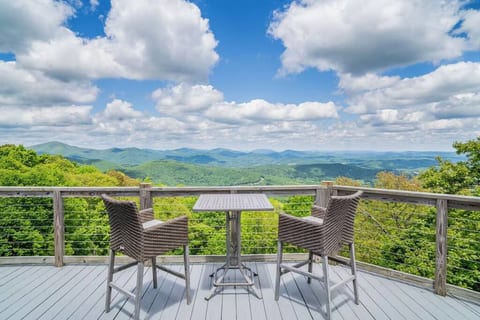 Deer Peak Lodge