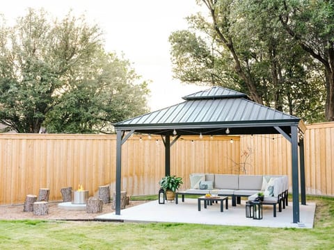 Modern & Serene | King Beds~Fast Wi-Fi~Gazebo~RO
