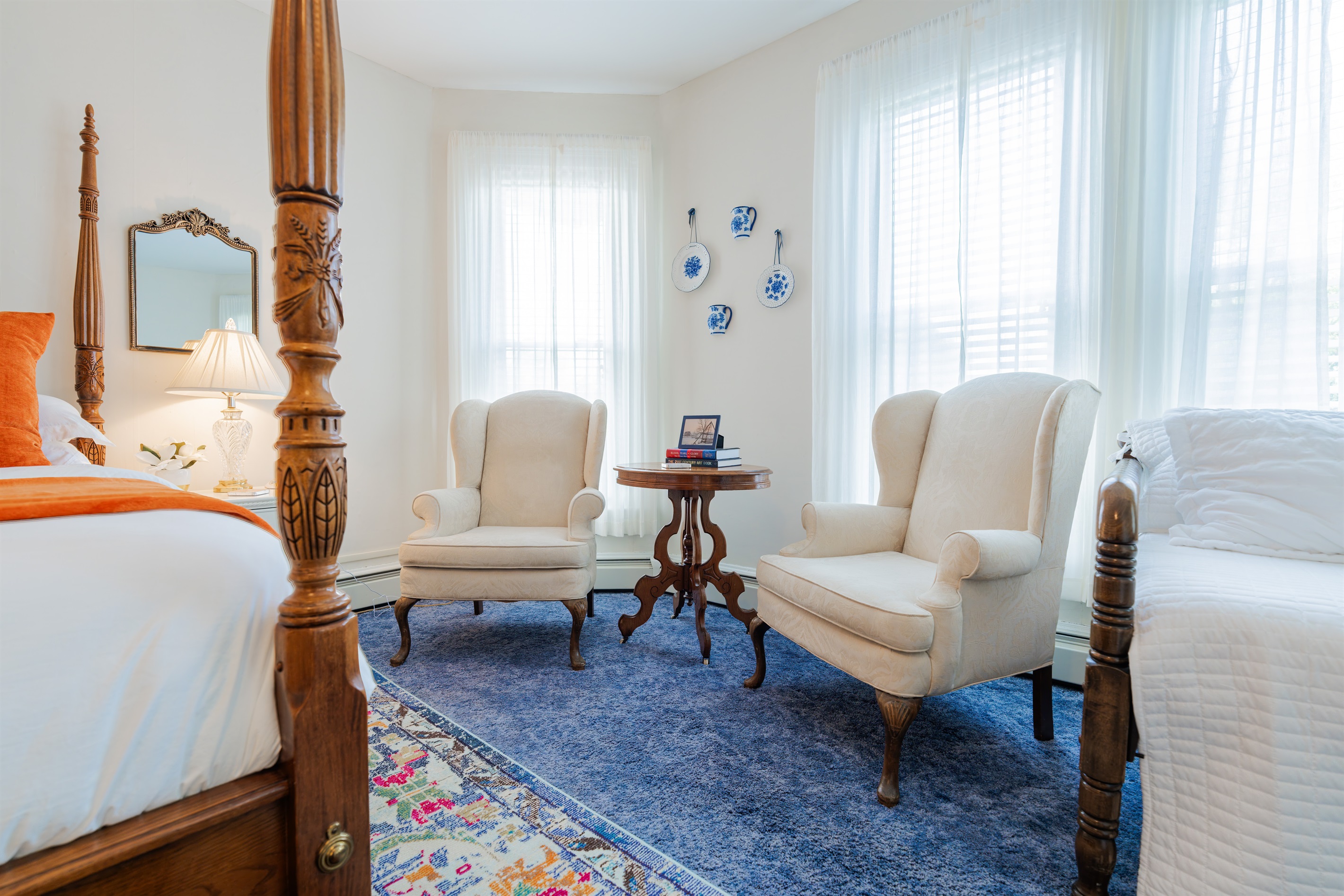 Unique Marker Hideaway Room #3 - Lakeside Marblehead Unique Marker Hideaway Room #3 - Lakeside Marblehead