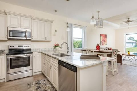PLACIDA: 2/2 Villa A, private pool SOUTH GULF COVE