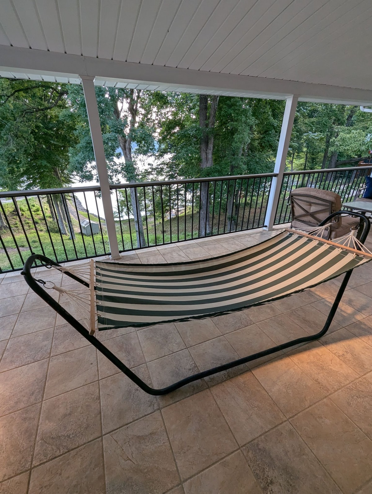 Lakefront sunsets~large dock~Kayaks&SUP~Game Room 