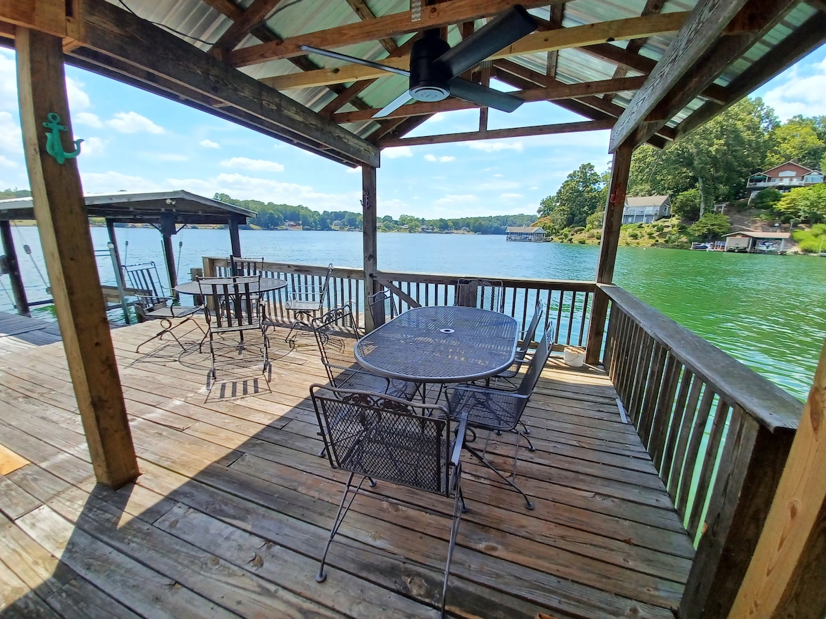 Lakefront sunsets~large dock~Kayaks&SUP~Game Room 