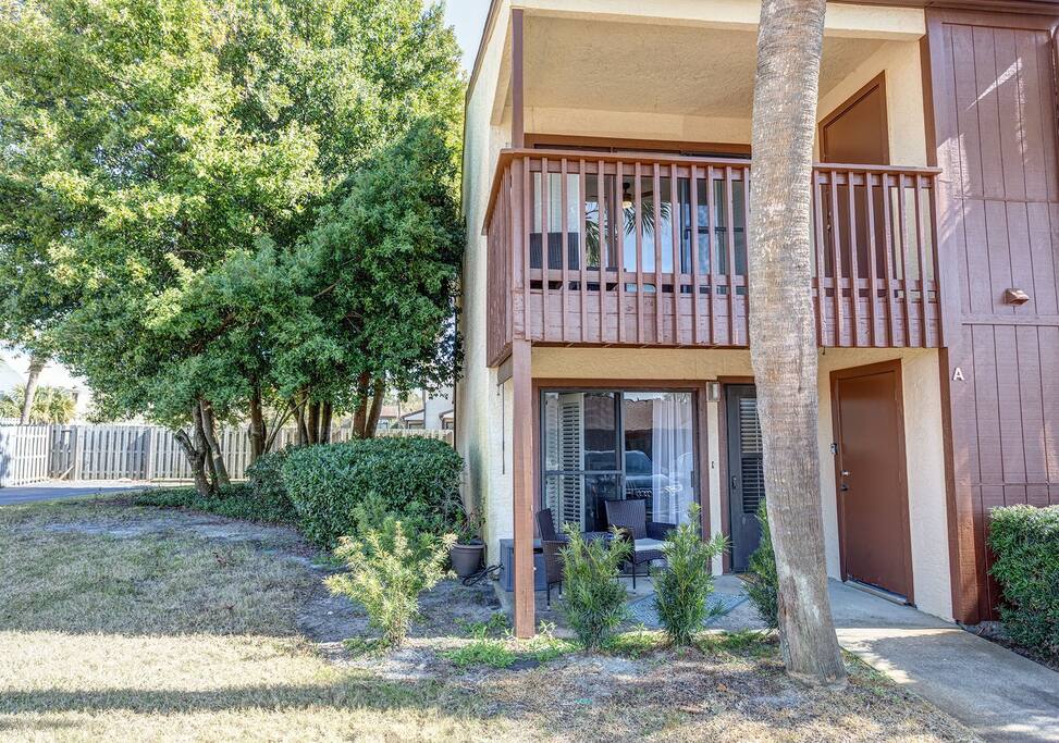Charming Beachwalk Resort Townhouse Near the Beach