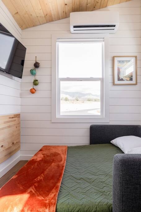 Stargazer Tiny House - Near Zion - Pool/Pickleball