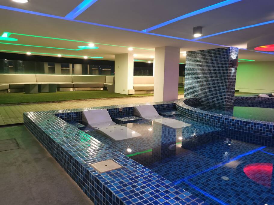 Indoor Sauna and Jacuzzi is currently closed for repairs