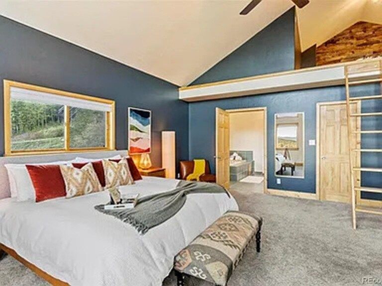 Creekside Escape • Hot Tub, Games & Amazing Views! image 21
