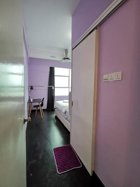 Simple style Master Room 1 (Purple)