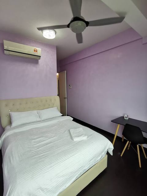 Simple style Master Room 1 (Purple)