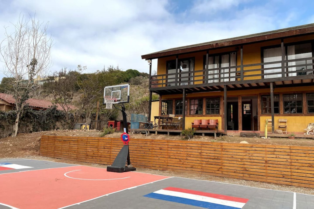 girasol-country-house-or-bbq-parking-and-shared-pool-wifi/