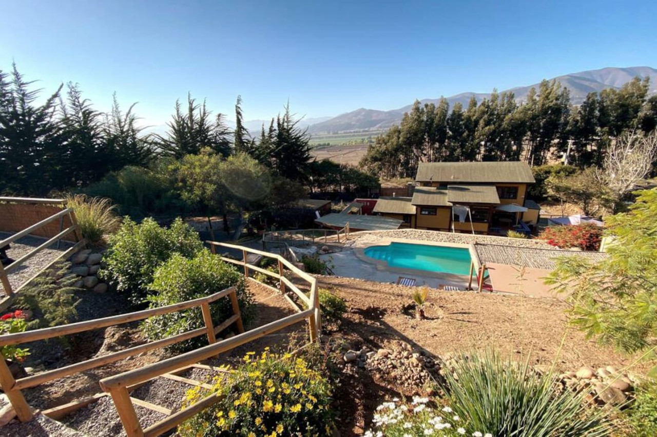 girasol-country-house-or-bbq-parking-and-shared-pool-wifi/