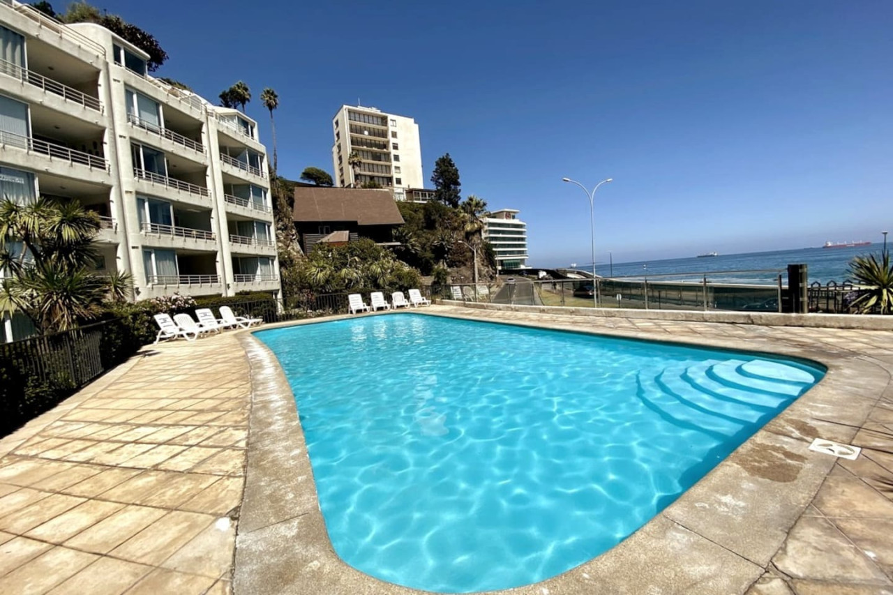 studio-playa-miramar-or-office-pool-parking-wifi/