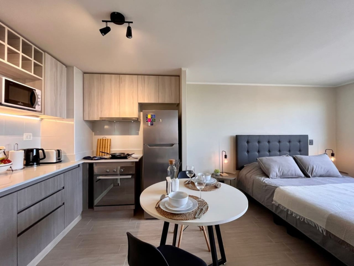 studio-duble-almeyda-or-laundry-office-pool-wifi/